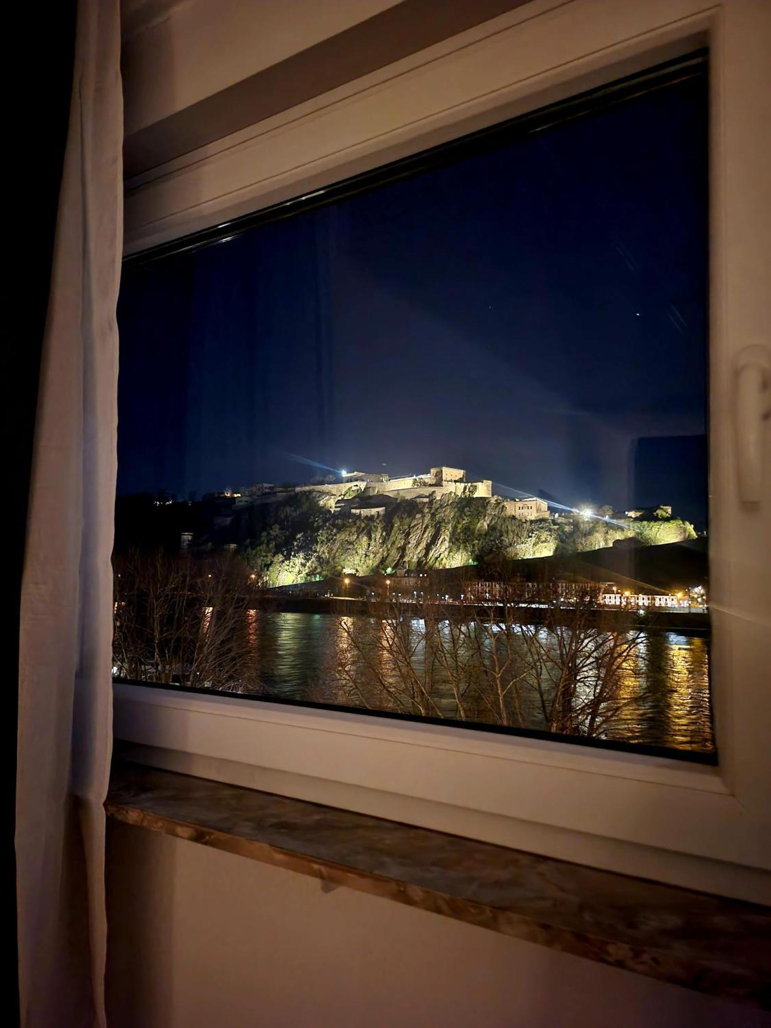 Apartment Mit Rheinblick Koblenz Coblença Exterior foto